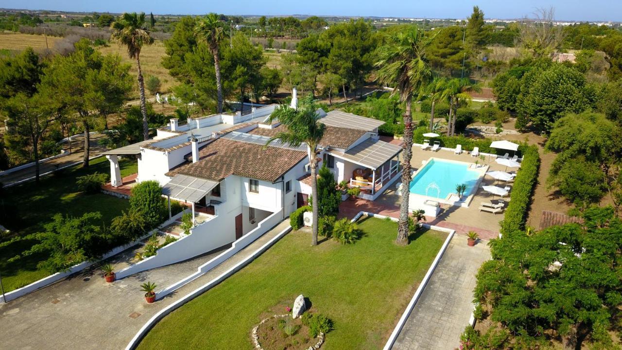 Villa Vetti Ugento Eksteriør billede